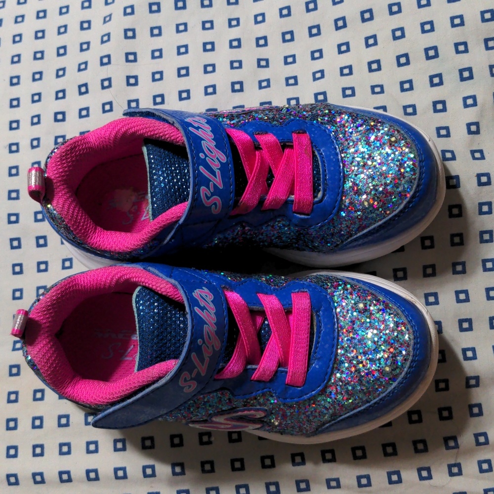 Skechers sneakers